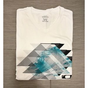 Oakley V-Neck Graphic Tee